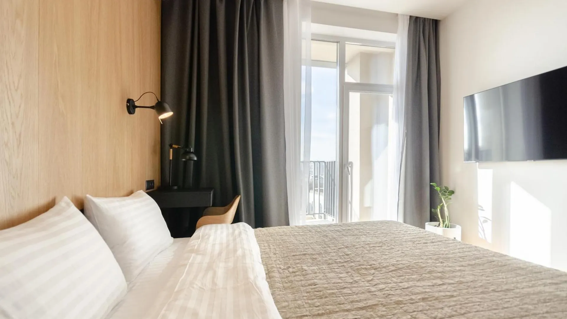 Petrovdom Apartments 7-180 In Rc Yaroslaviv Grad, Bulvarno-Kudriavska 17 Κίεβο