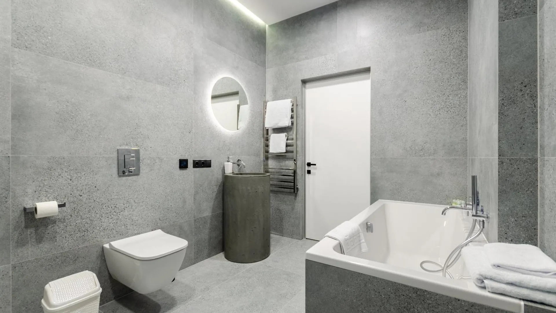 Petrovdom Apartments 7-180 In Rc Yaroslaviv Grad, Bulvarno-Kudriavska 17 Κίεβο Ουκρανία